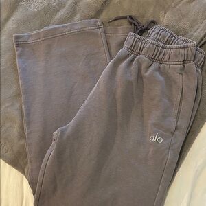 ALO Yoga Gray Jogger Pants
